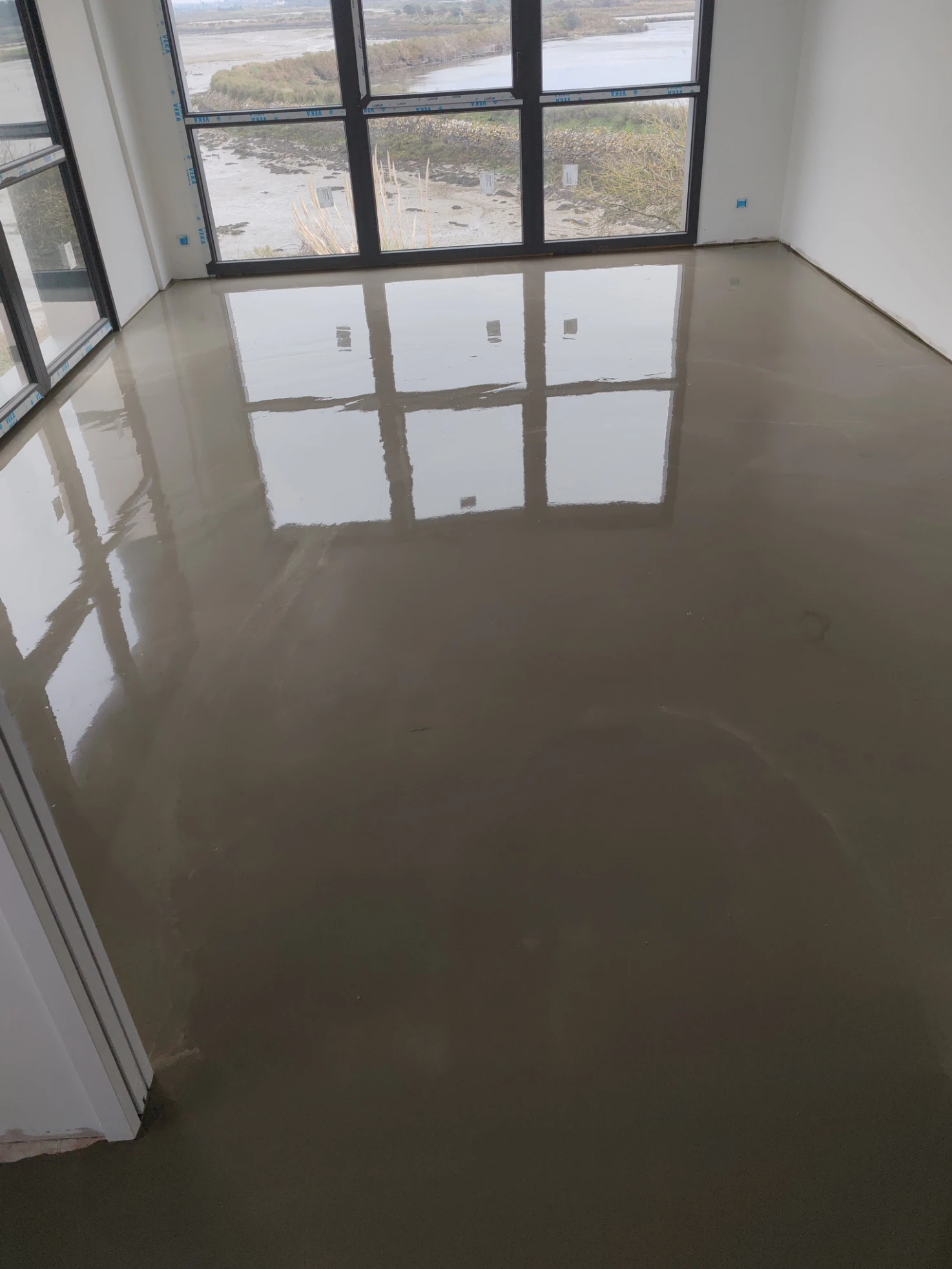 ragréage et pose sol pvc avec soudure