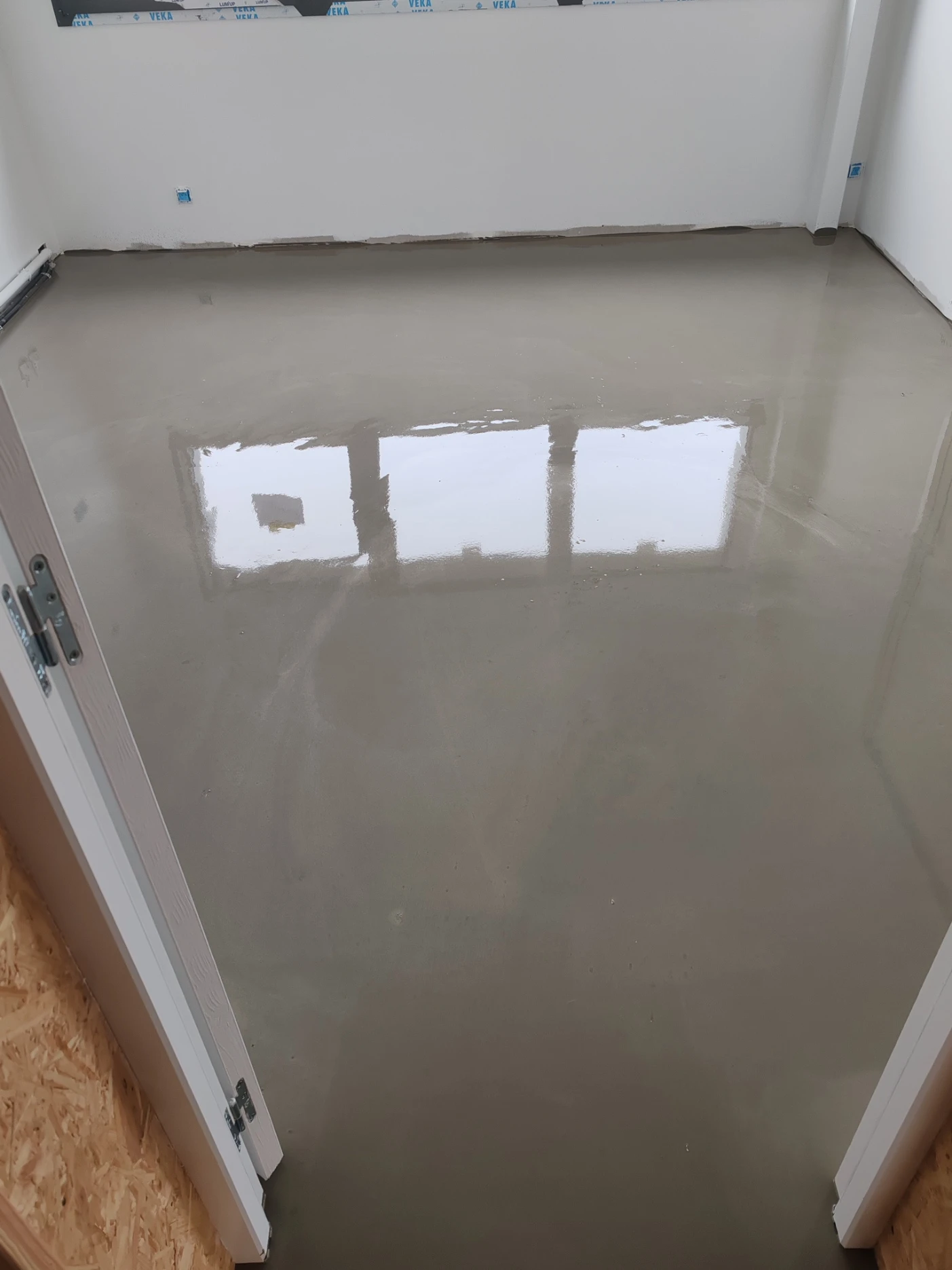 ragréage et pose sol pvc avec soudure