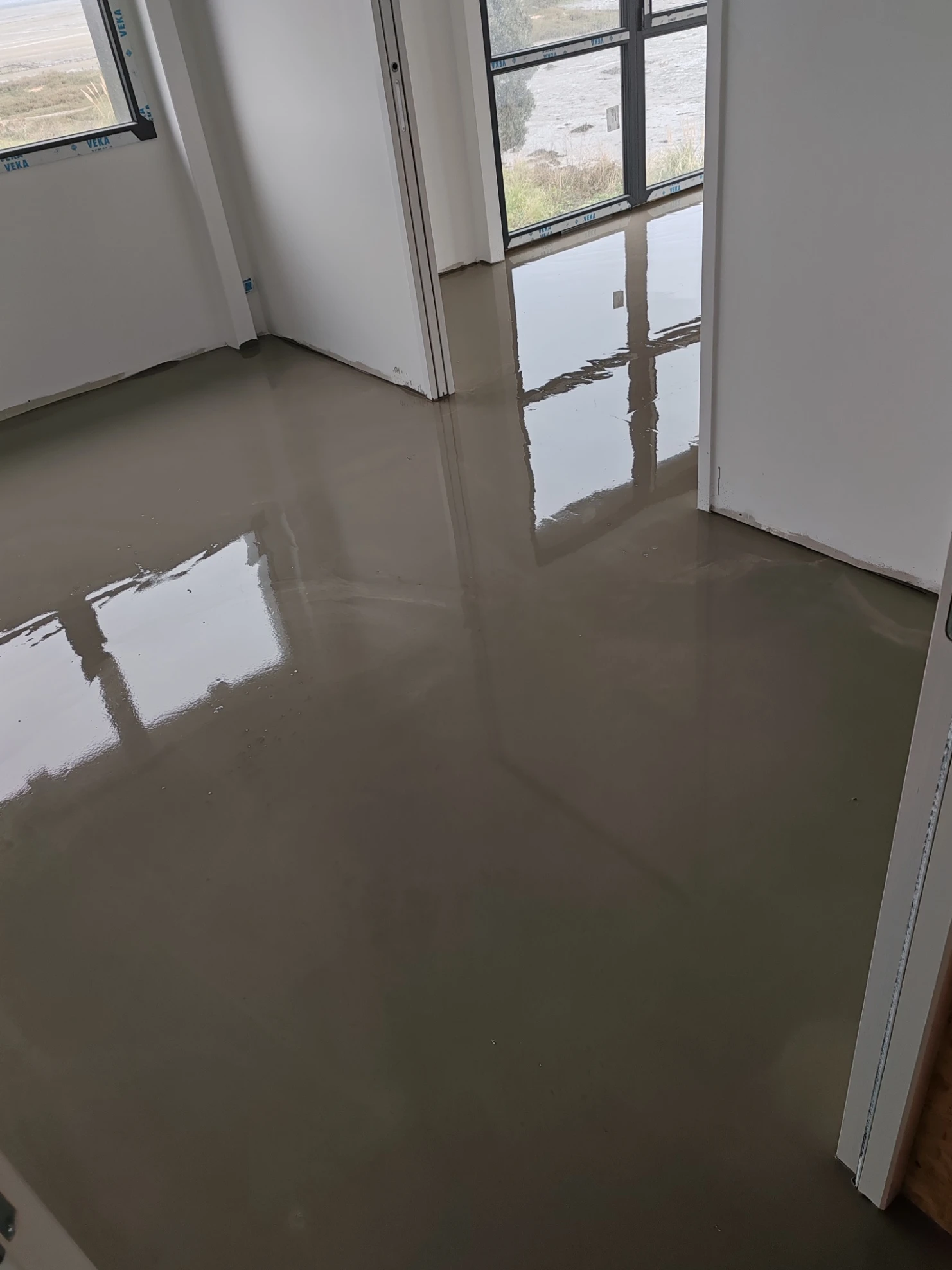 ragréage et pose sol pvc avec soudure