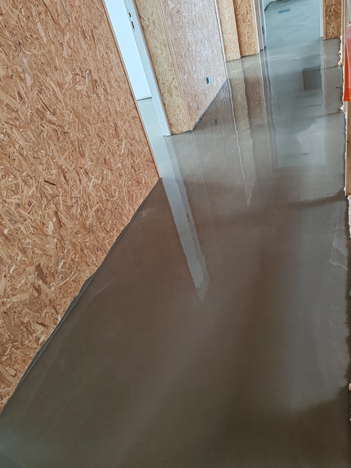 ragréage et pose sol pvc avec soudure