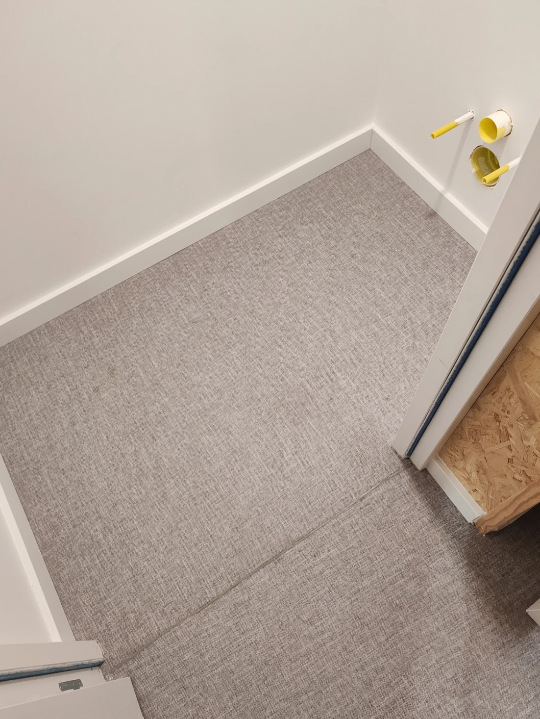 ragréage et pose sol pvc avec soudure